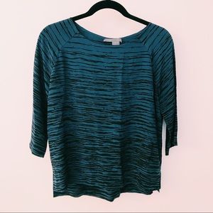 VINCE SILK BLUE AND BLACK PATTERNED TOP